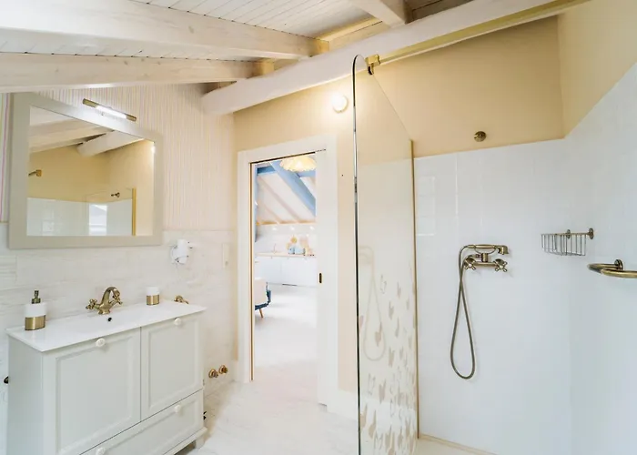 Apartahotel Boutique Casa Cigarrán 3*