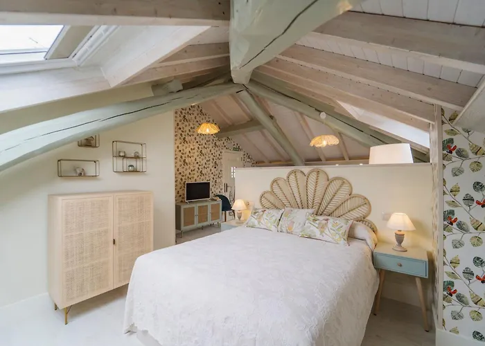 Boutique Casa Cigarrán Apartahotel